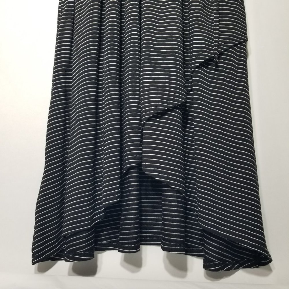 GAP Maternity Womens Sz M Long Sleeve Dress Faux Wrap Black White Striped V-Neck - Picture 5 of 10